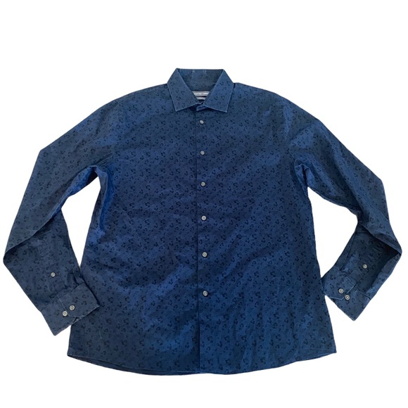 Geoffrey Beene Other - GEOFFREY BEENE blue floral button down L